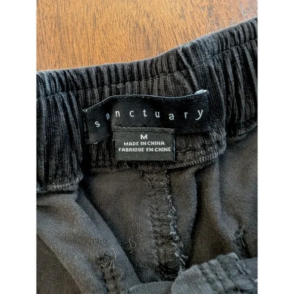 Sanctuary Mia Trooper Black Corduroy Cargo Jogger Pants Size Medium Grunge Boho - Picture 9 of 11
